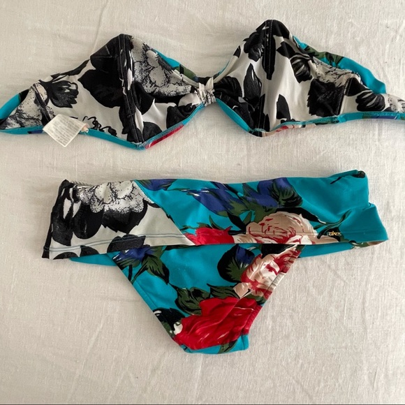 Salinas Floral Strapless Bikini - Picture 2 of 4